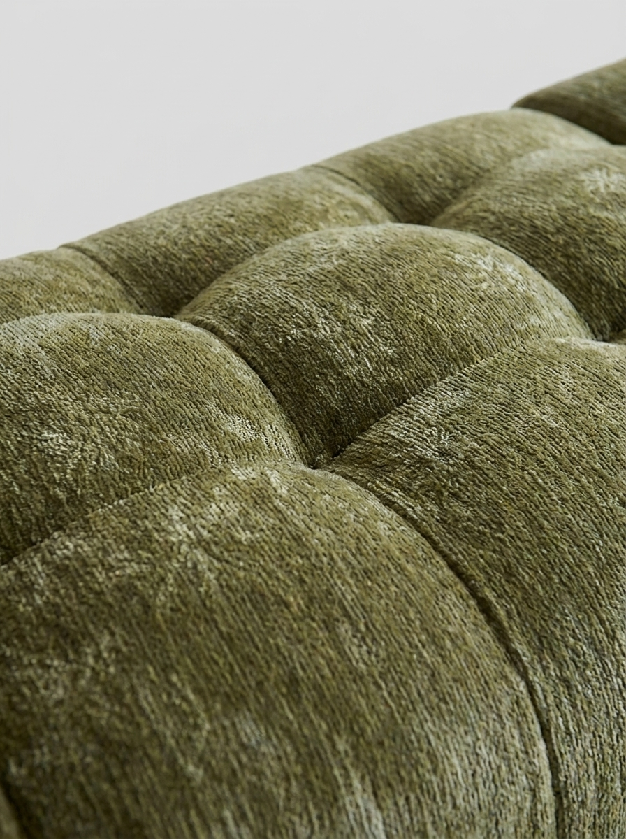 Dyvn Sofa